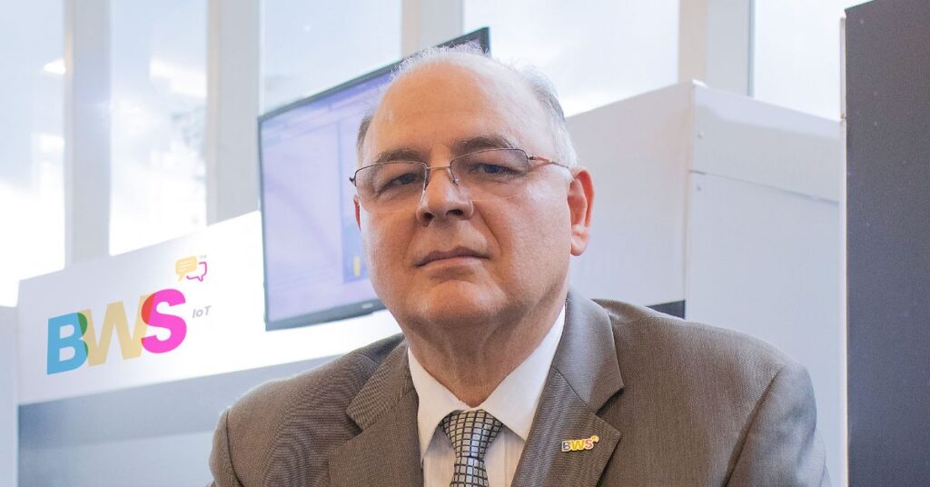 Conectividade nas rodovias: por que a tecnologia e cobertura NB‑IoT ganham tração como alternativa para rastreabilidade móvel em campo